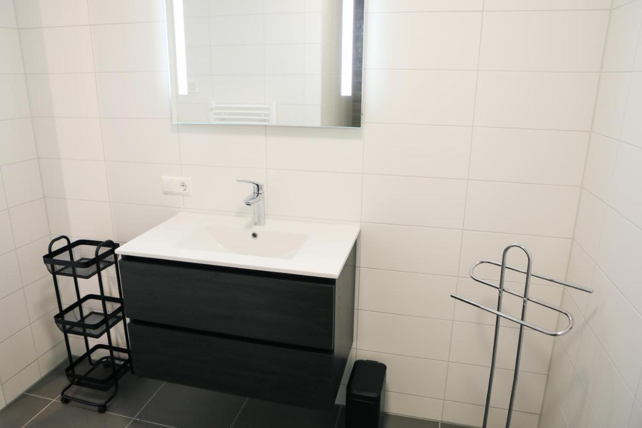 Luxe 4 Persoons Appartement In Residence Marina Kamperland 2C エクステリア 写真